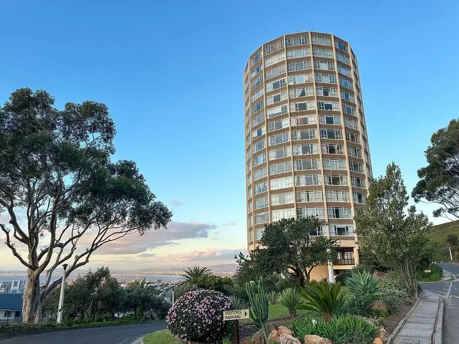 Table Mountain Retreat, Hike, Sea And City Views Cape Town South Africa